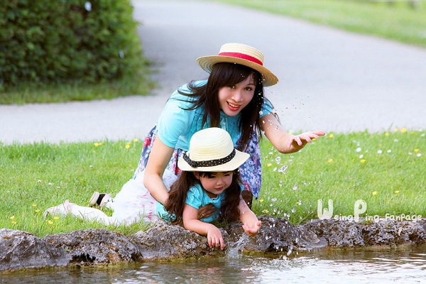 C&ocirc; b&eacute; 3 tuổi xinh như thi&ecirc;n thần nổi tiếng khắp Th&aacute;i Lan 6