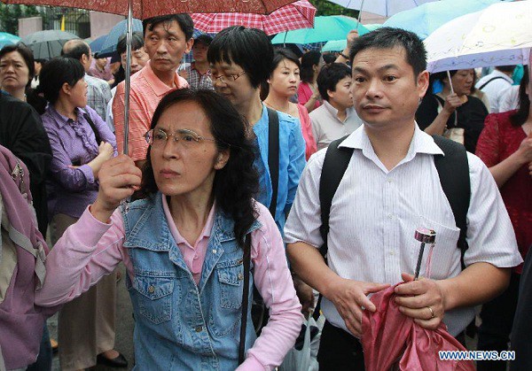 Cận cảnh ngày đầu tiên của đợt thi ĐH lớn nhất thế giới 22