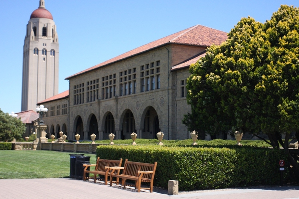 Stanford - Ngôi trường danh giá của các ngôi sao Hollywood 21
