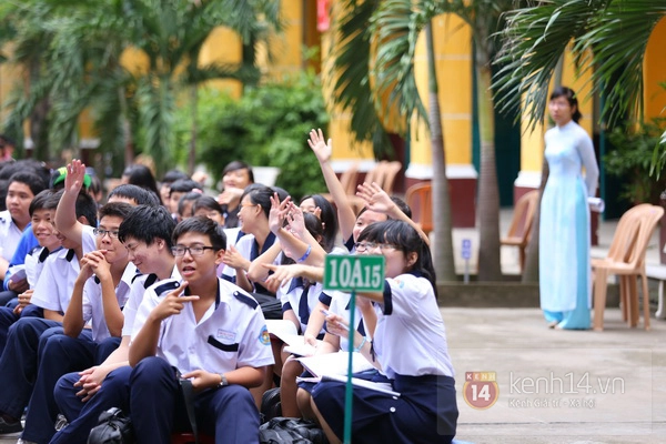HS Trưng Vương được thầy Khắc Hiếu "bắt tâm lý" cho năm học mới 7