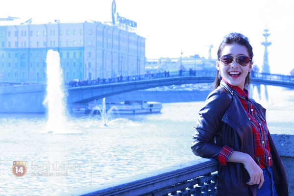 Chùm ảnh: Dàn hot girl "đọ" sắc với Thủy Tiên trên nước Nga 10 Chùm ảnh: Dàn hot girl "đọ" sắc với Thủy Tiên trên nước Nga 10