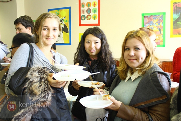 Ngày lễ ẩm thực Việt Nam của du học sinh tại Nga 16