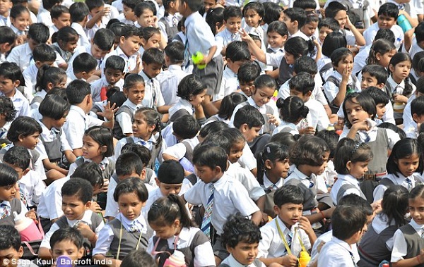 Ấn Độ: Cận cảnh ngôi trường lớn nhất thế giới với 47.000 học sinh 3