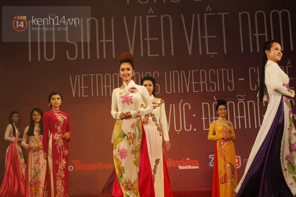 Rực rỡ sắc màu với đêm bán kết “Nữ sinh VN duyên dáng 2013”  6