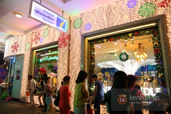 Ngắm Sài Gòn lộng lẫy trước mùa Giáng sinh và Năm mới 2014 16