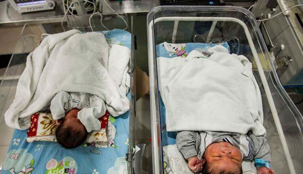 Trung Quốc: Bé sơ sinh khổng lồ nặng 7,1kg 4