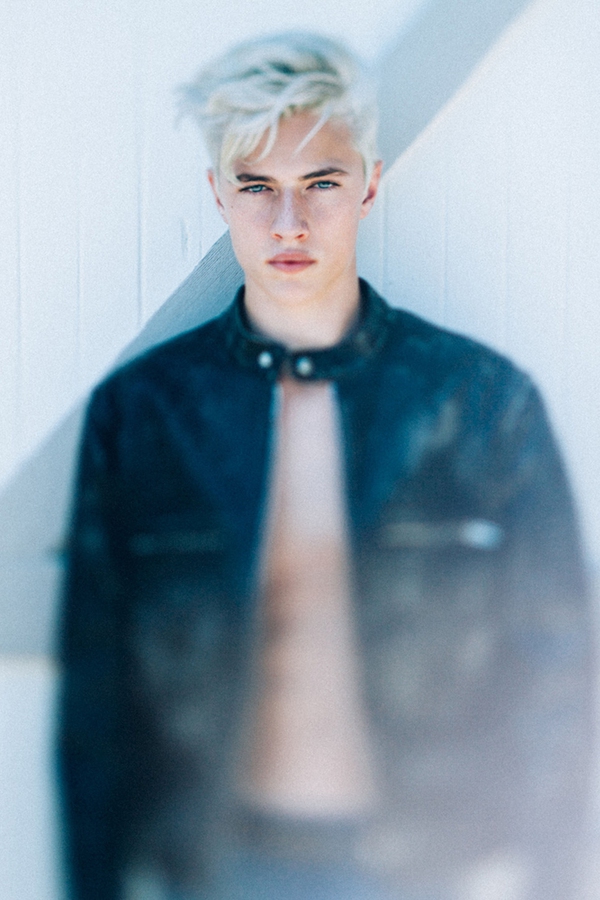 Lucky Blue Smith - "Kẻ tiếm ngôi" siêu mẫu Sean O'pry 15