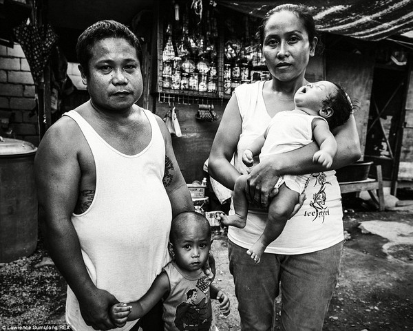 Mất nhà sau siêu bão, nhiều người Philippines phải sống chung với tù nhân 5