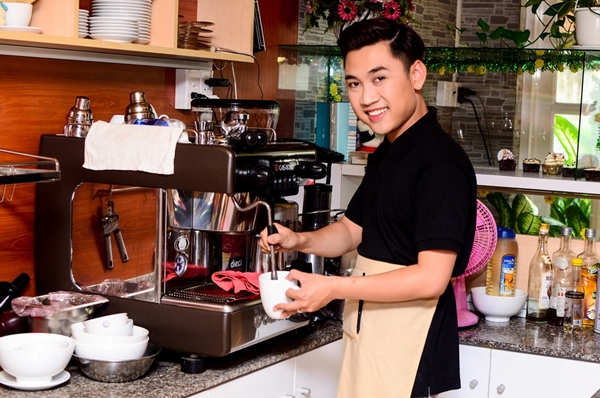 Don Nguyễn bán cafe dịp Valentine 1 Don Nguyễn bán cafe dịp Valentine 1