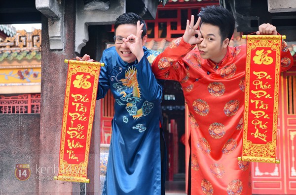 D&agrave;n sao Việt th&acirc;n thiết diện &aacute;o d&agrave;i du xu&acirc;n 11