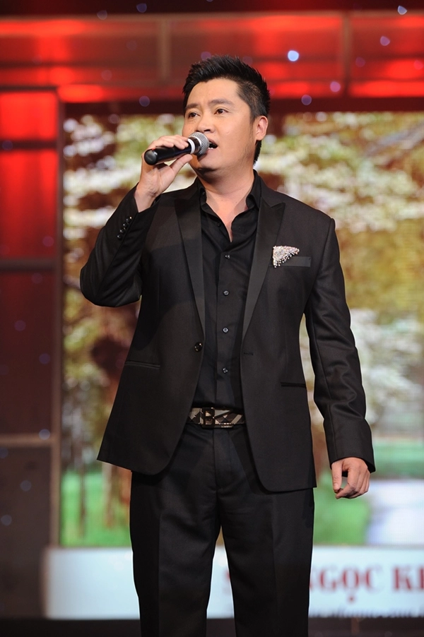 Thu Minh "quậy" tưng bừng c&ugrave;ng học tr&ograve; 9