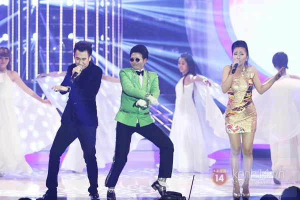 Khởi My xuất sắc đăng quang Qu&aacute;n qu&acirc;n "Gương mặt th&acirc;n quen" 40