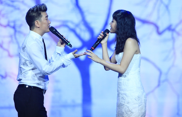Văn Mai Hương tươi tắn sau nghi án dao kéo cằm 4