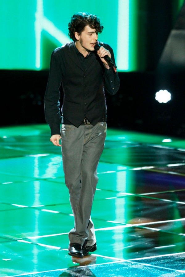 The Voice US: Adam "ngang nhiên" nẫng tay trên của Blake 5