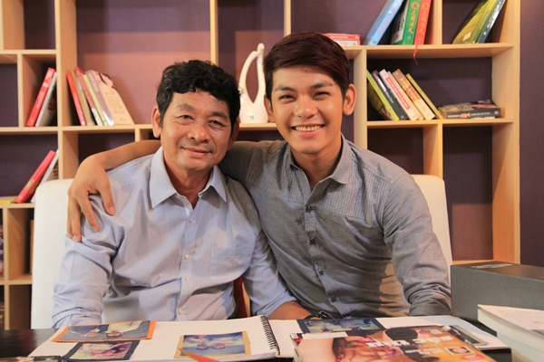 Đinh Hương, Sơn Ngọc Minh (V.Music) mời cha v&agrave;o Tp.HCM quay MV 8