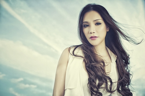 Hồ Quỳnh Hương tung MV cho hit trong album trở lại  8
