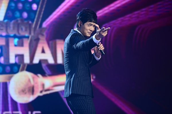 The Winner Is...: Ho&agrave;i Linh kh&ocirc;ng h&agrave;i l&ograve;ng c&aacute;ch chọn b&agrave;i của Quốc Thi&ecirc;n 4