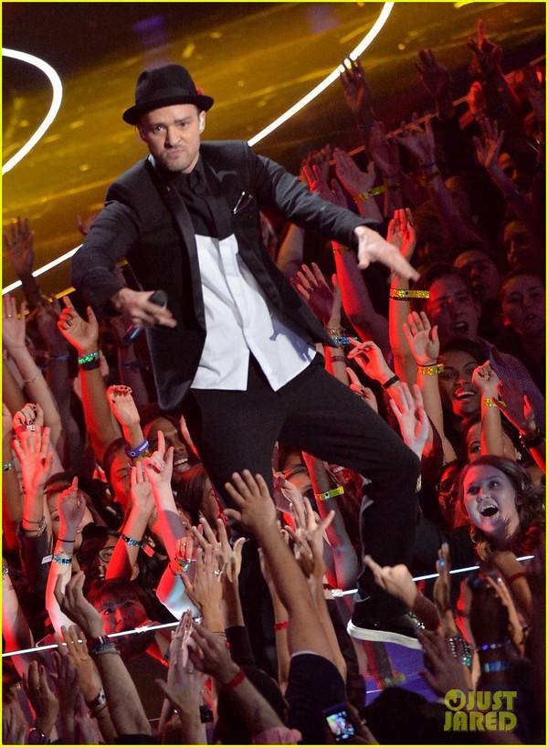 VMAs 2013: Justin Timberlake ẵm giải "Video của năm" 14