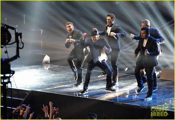 VMAs 2013: Justin Timberlake ẵm giải "Video của năm" 15