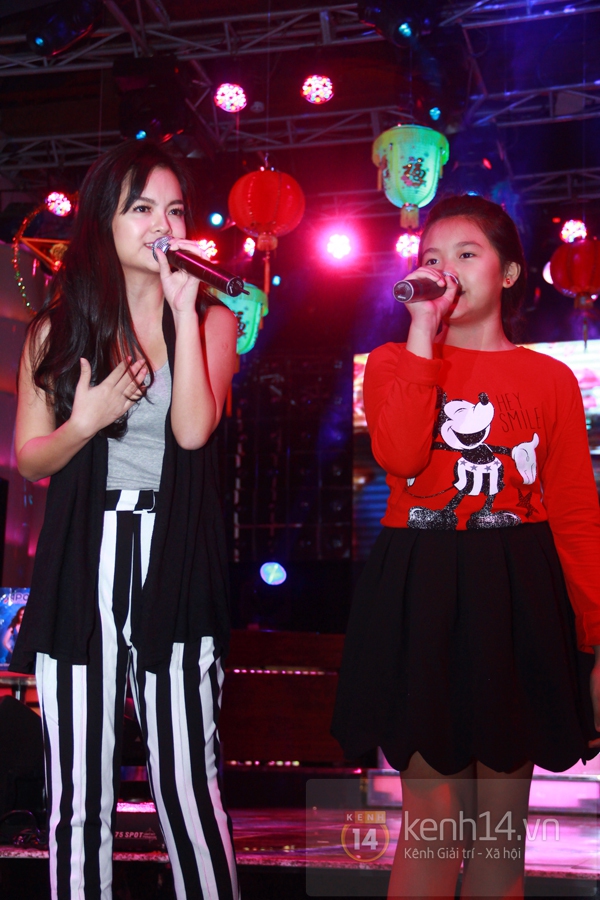 Sao Việt ủng hộ Mai Phương Thúy làm show từ thiện Trung thu 18 Sao Việt ủng hộ Mai Phương Thúy làm show từ thiện Trung thu 18