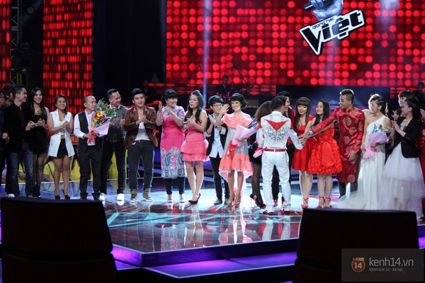 Liveshow 1 The Voice Việt: Song Tú là "Queen of the night" 10