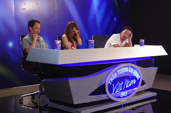 Mỹ Tâm bất ngờ hát "Hương ngọc lan" trên ghế nóng "Vietnam Idol" 11