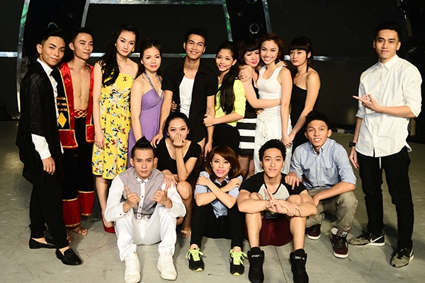 SYTYCD: Gi&aacute;m khảo Ho&agrave;i Linh "tr&aacute;ch" kh&aacute;n giả 18