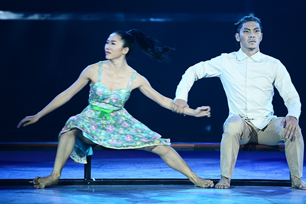 Hoài Linh dí dỏm trên ghế nóng "So You Think You Can Dance" 24