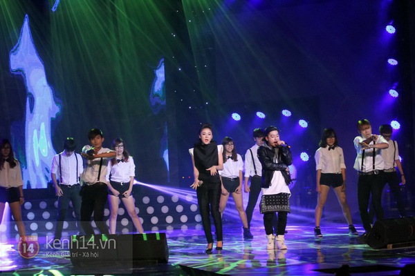 SISTAR, Văn Mai Hương "ch&aacute;y hết m&igrave;nh" c&ugrave;ng kh&aacute;n giả Việt 11