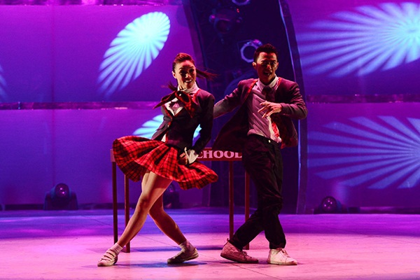SYTYCD: Mỹ An - Đ&igrave;nh Lộc tỏa s&aacute;ng qua b&agrave;n tay nh&agrave; bi&ecirc;n đạo của Lady Gaga 22