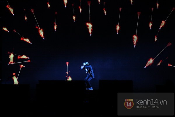 Clip: JYJ "cháy" cùng fan Việt trên sân khấu "Chào châu Á" 90