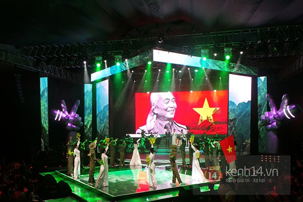 Liveshow 3: Quán quân "The Voice Anh" khiến khán giả Việt "nổi da gà" 16