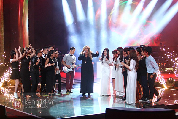 Liveshow 3: Quán quân "The Voice Anh" khiến khán giả Việt "nổi da gà" 2