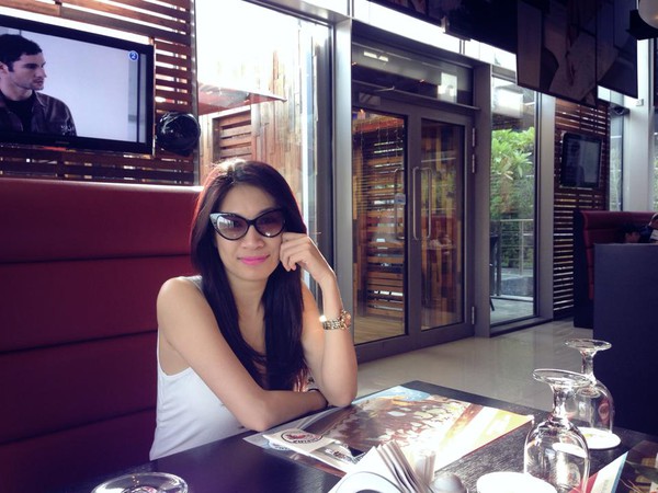 Hương Giang "tố" b&aacute;n t&uacute;i rởm, Pha L&ecirc; l&ecirc;n tiếng 2