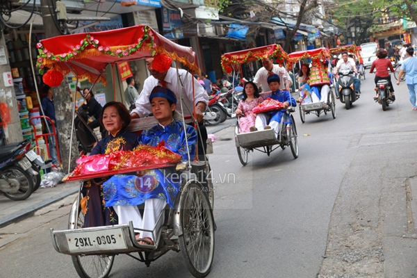 Đăng Khôi chính thức giới thiệu con trai trong lễ ăn hỏi 30