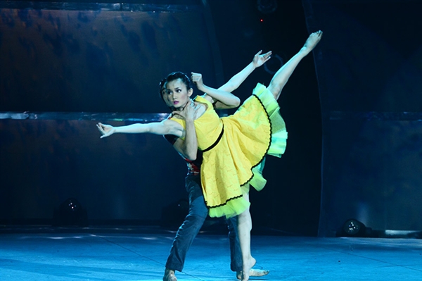 SYTYCD: Chí Anh khuyên thí sinh bỏ thi để "dằn mặt" khán giả 19