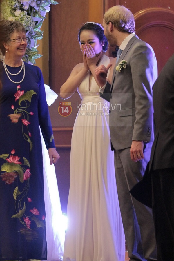 Hoa hậu Ngô Phương Lan lộng lẫy trong lễ cưới tại Hà Nội 23