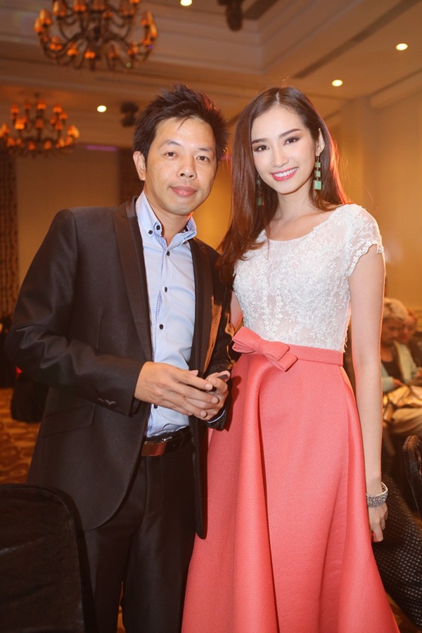 Dàn sao Việt xúng xính váy áo dự sự kiện 35