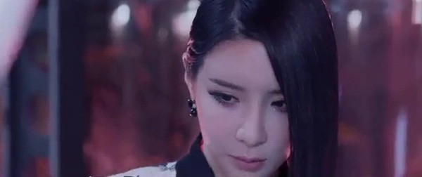 HOT: 2NE1 trở lại với loạt MV "khủng" 5