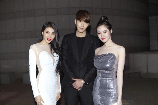 Ngọc Trinh diện v&aacute;y 200 triệu hội ngộ Kim Woo Bin 3