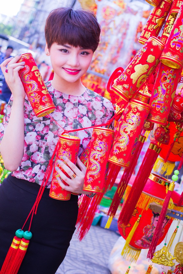 Miu L&ecirc; đ&aacute;ng y&ecirc;u v&agrave; nh&iacute; nhảnh đ&oacute;n năm mới 9