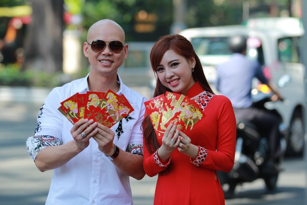 Phan Đinh Tùng bất ngờ tung MV "Con bướm xuân" ngay ngày cuối năm 8