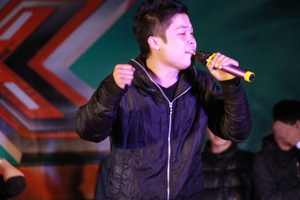 X-Factor Việt Nam: Hàng nghìn thí sinh đội mưa để gặp giám khảo Mr.Đàm 18