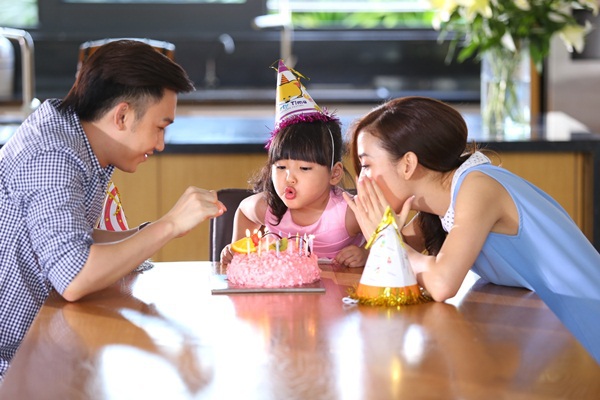 Dương Triệu Vũ hạnh phúc như "gia đình nhỏ" với tình cũ của Trấn Thành 8