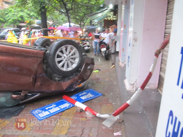 Hà Nội: Ô tô "điên" gây tai nạn liên hoàn trên Phố Huế, 1 người chết và 5 người bị thương 3
