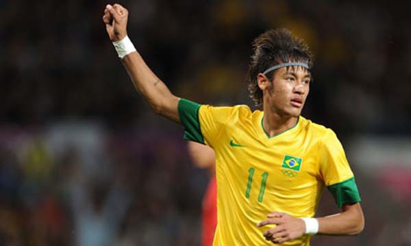 Điểm danh 10 cầu thủ nổi bật nhất năm con rồng 5