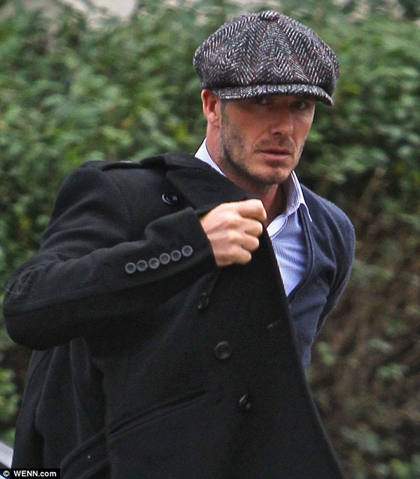 "Quý ông" Beckham lịch lãm trên đường phố London 4