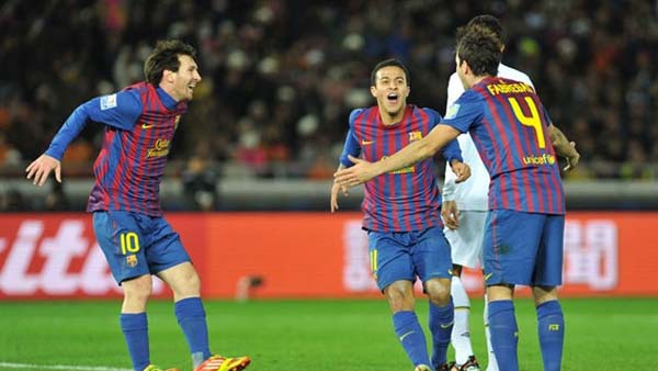 Nhìn lại 4 lần lên “ngôi vua” của Lionel Messi 11