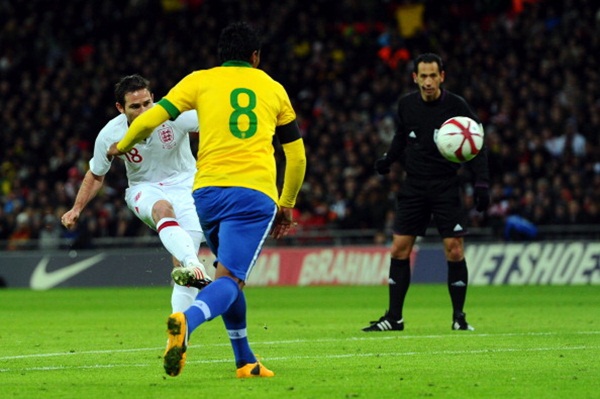 Anh 2-1 Brazil: Chiến thắng xứng đáng 3