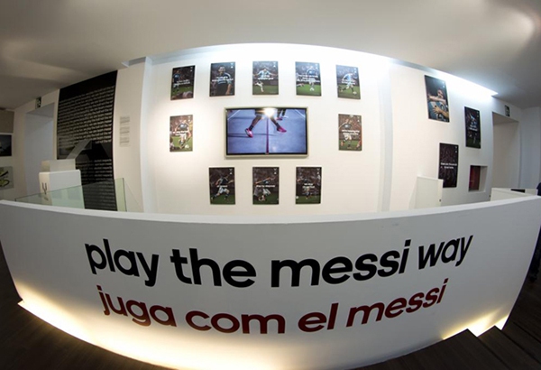 Chiêm ngưỡng những kỷ vật tại viện bảo tàng Messi 5